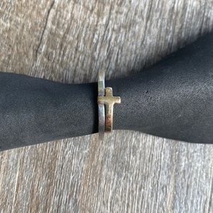 Silpada Gold Plated Cross with Hammered Sterling Sliver Size 8